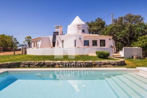 Mill with house, swimming pool and land with 12,200m2, in São Brás de Alportel