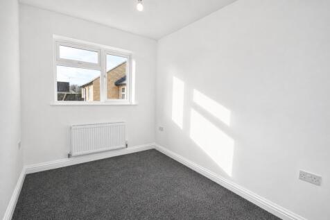 Cricklade Road, Cirencester, Gloucestershire, GL7 photo 4