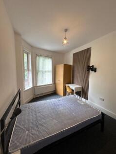Carill Drive, Fallowfield, Manchester, M14 photo 4