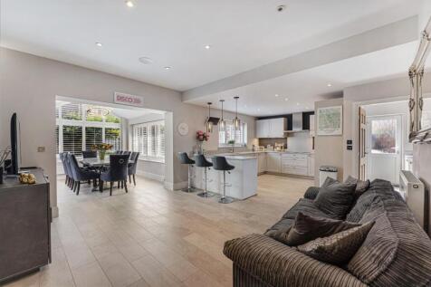 Bletchley Park Way, Wilmslow-24.jpg