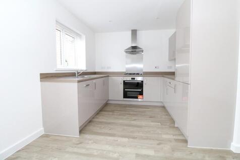 30 Rievaulx Way - kitchen.jpg