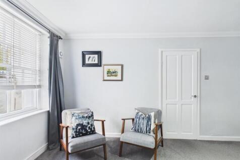 Clarendon Square, Leamington Spa, CV32 5QY photo 4