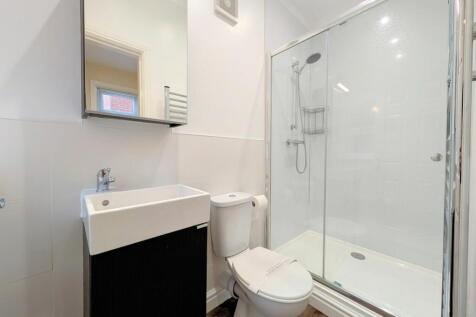 To Let - Upper Aughton Road, Birkdale, PR8 - Ground Floor Apt photo 3