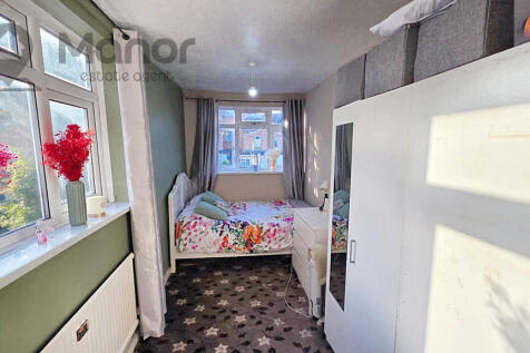 WhatsApp Image 2025-11-19 at 11.34.25 (2)