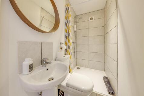 Hideaway Shower Room