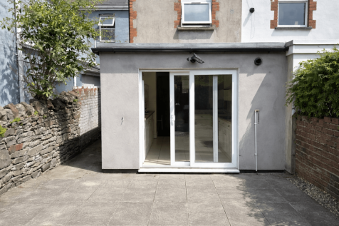 7 bedroom Terraced for rent