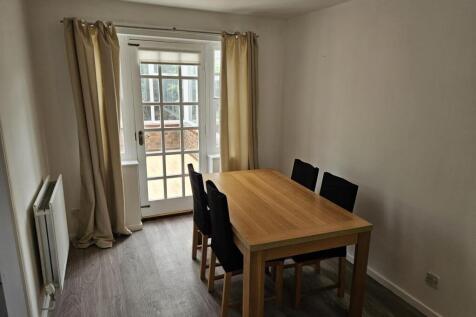 Chathill Close, Whitley Bay photo 3