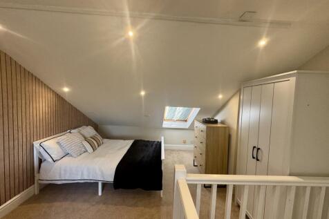 Dawlish Road - 4 bed, Selly Oak, West Midlands, B29 photo 4