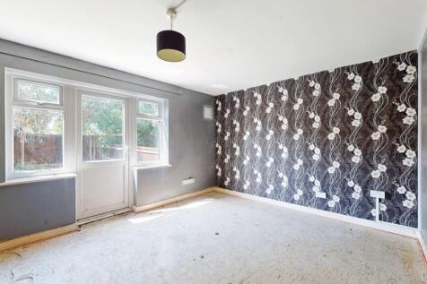 5 Sydney Road, Feltham, TW14 9BF