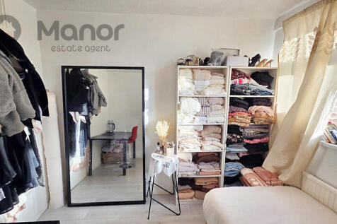 WhatsApp Image 2025-11-19 at 11.34.25 (3)