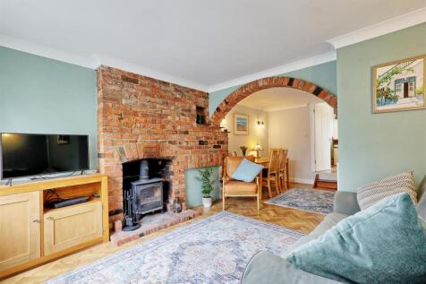 IMG_9968_69_70_easyHDR-interior3.jpg