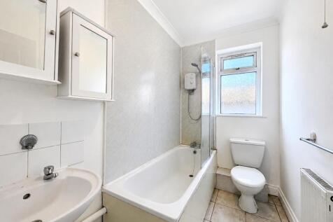 220 WARREN AVENUE, SOUTHAMPTON, SO16 photo 5