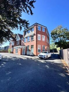 poole road new outside fornmt shot.jpg