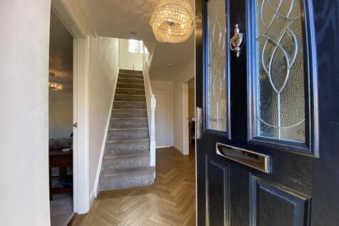 Entrance Hallway - Parquet Flooring  