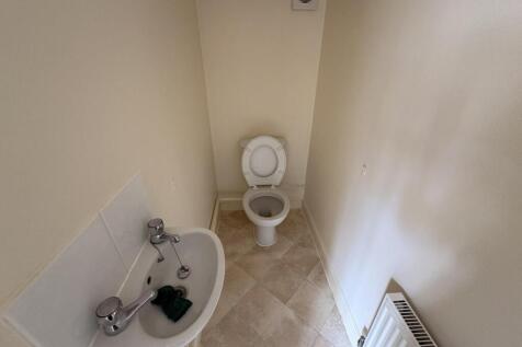 Hawk Close, Beck Row, Bury St. Edmunds photo 5