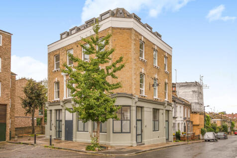 London, SE5 - property photo