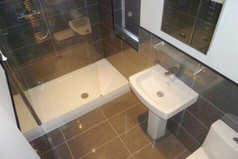 5bCA - Bathroom1.jpg