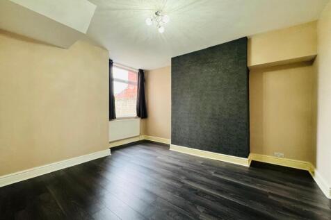 Thrush Road, Redcar, Redcar And Cleveland photo 3