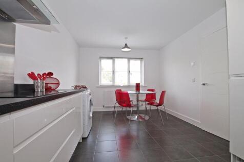 Nightingale Avenue, Eastleigh photo 3