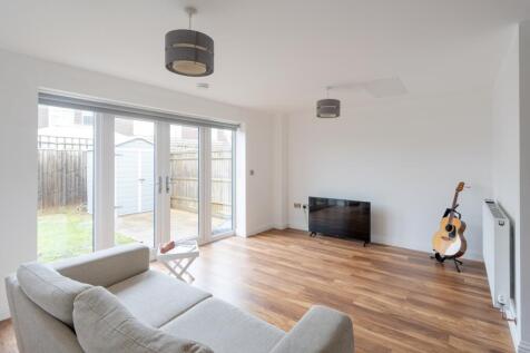 16c Witney Road-00431