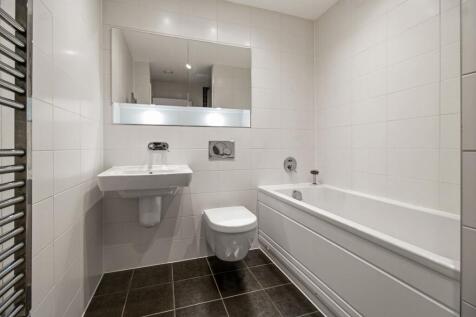 Flat 12, Harry Davis Court, Armstrong Drive, Worcester, WR1 2AA photo 3