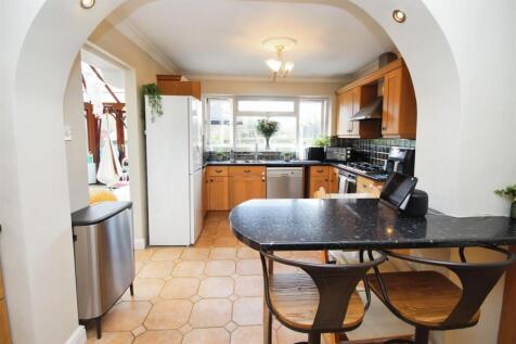 ec3ae739-Kitchen 204.JPG