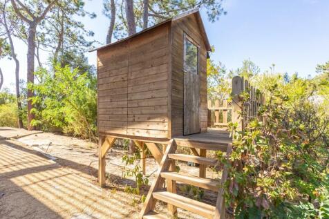 Magnificent 5-Suite Villa in Tróia, with Pool