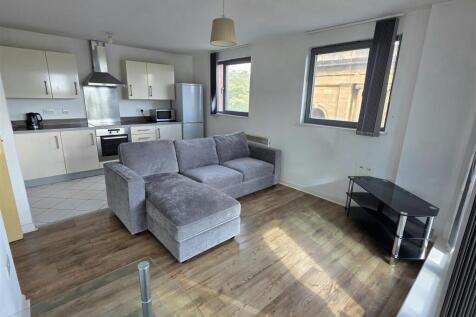 Lounge/Kitchen