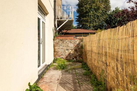 Garden_2.jpg