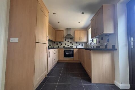 Thorne Way, Aylesbury, HP20 photo 3