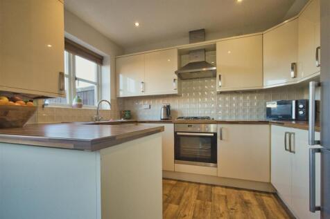 Fitted Kitchen Area