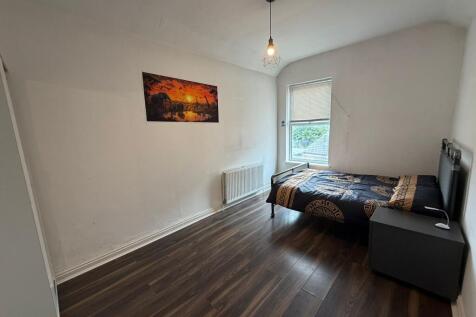 5 Bedroom House Available On Edward Rd, Birmingham  photo 4