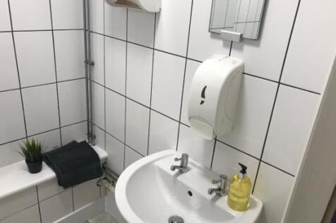 Male toilet