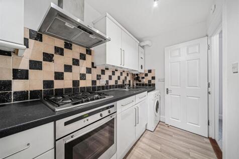 Upper Richmond Road West, East Sheen, SW14 photo 3