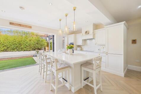 Dining Kitchen/Family Room