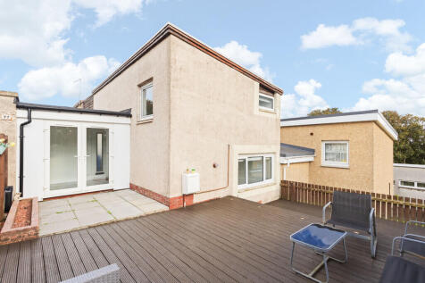 77 Whitelaw Drive...