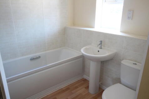 Grantham, Hudson Way photo 5