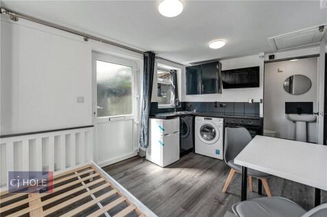 Staple Hill Road, Bristol, Somerset, BS16 photo 4