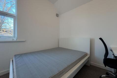 Room 3, London Road, Reading, RG1 photo 4