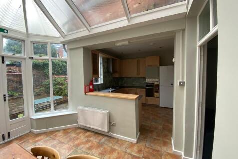 37 Thompson Road, Ecclesall photo 3