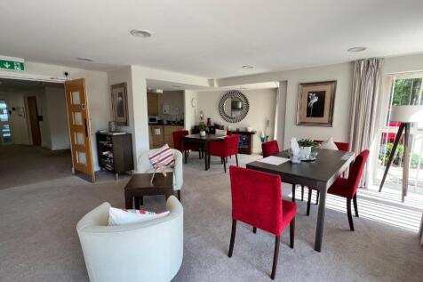 Communal Lounge