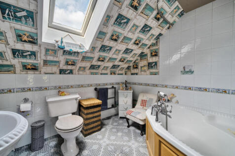 1299573-3-6837522...