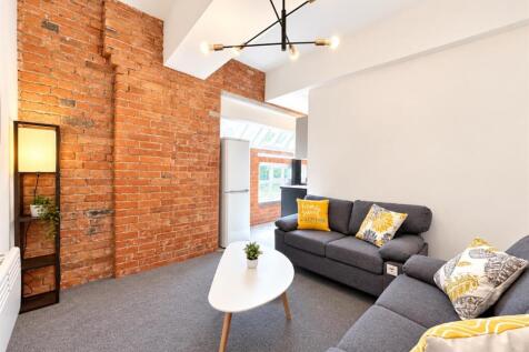 2-bed flat on York Street, Leicester, £1,200/mo