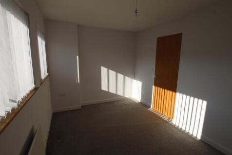 Acacia Road photo 5