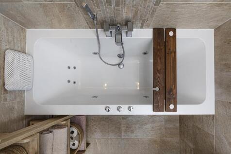 Bramleys Estate Agents - Oakfield Drive - Mirfield