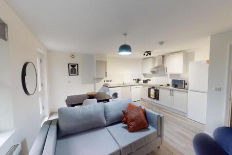 -Flat-2-8-Piccadilly-Place-Kitchen-Living-Dining 1