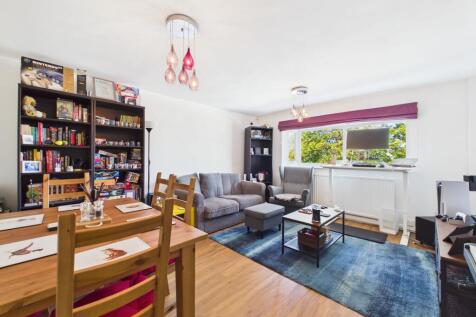 Lounge Dining Room