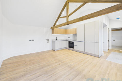 CAM04024G0-PR0043-STILL002