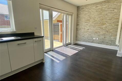 Homington Avenue, Badbury Park, Coate, Swindon, SN3 photo 4