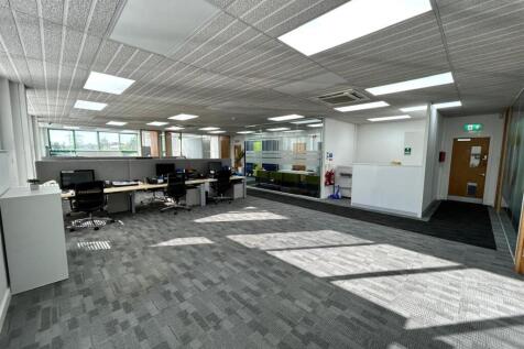 #4 office space eg2.jpg